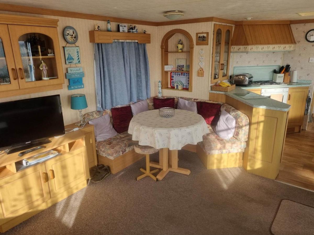 Tm8 6 Berth 2 Bedroom Caravan P Чапел-Сент-Леонардс Екстер'єр фото