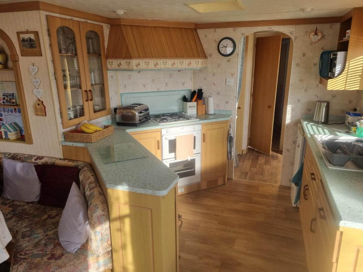 Tm8 6 Berth 2 Bedroom Caravan P Чапел-Сент-Леонардс Екстер'єр фото